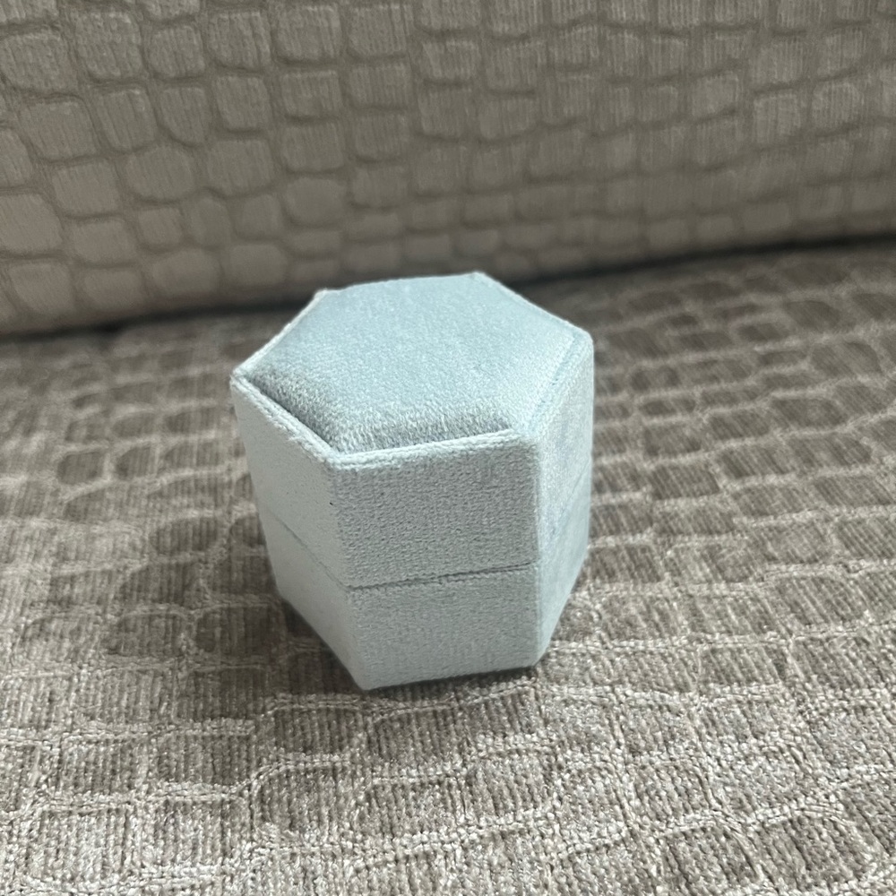 Double Ring Box